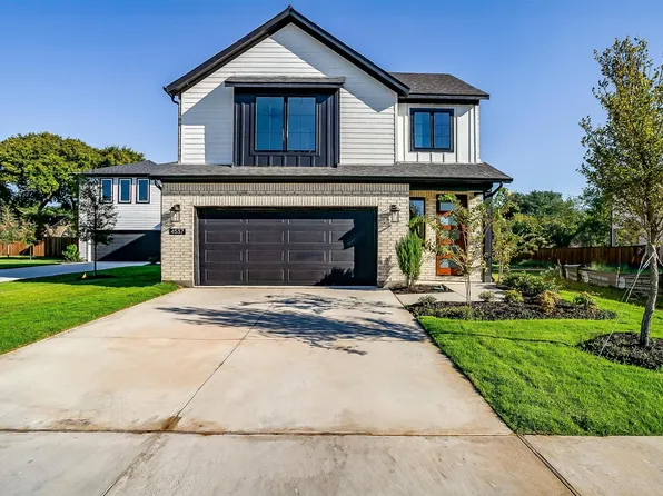 4537 Hogans Alley Dr, Arlington, TX 76001