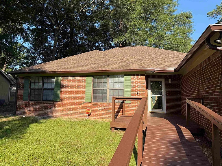 432 Merlin Way — Photo 4