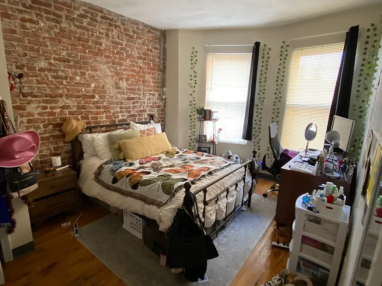 887 Huntington Ave #8 — Photo 14