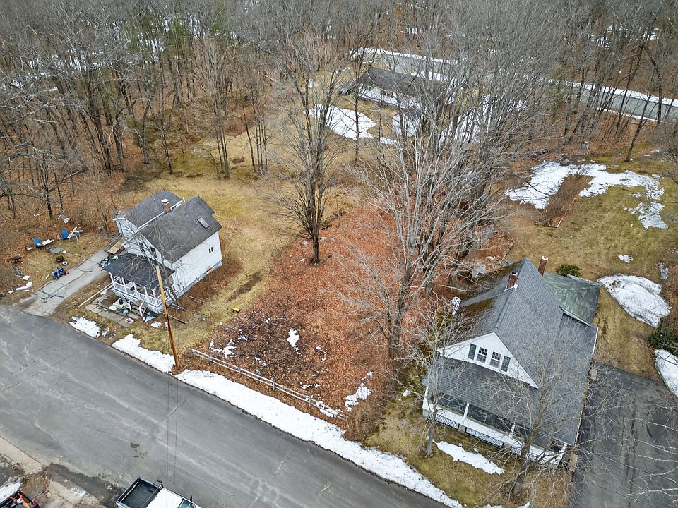 1st image of 15 Grove Avenue