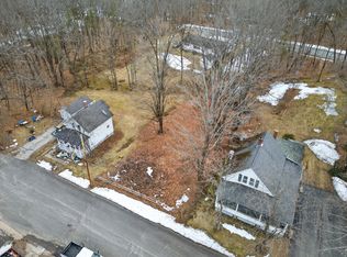 15 Grove Ave, Sanford, ME 04073