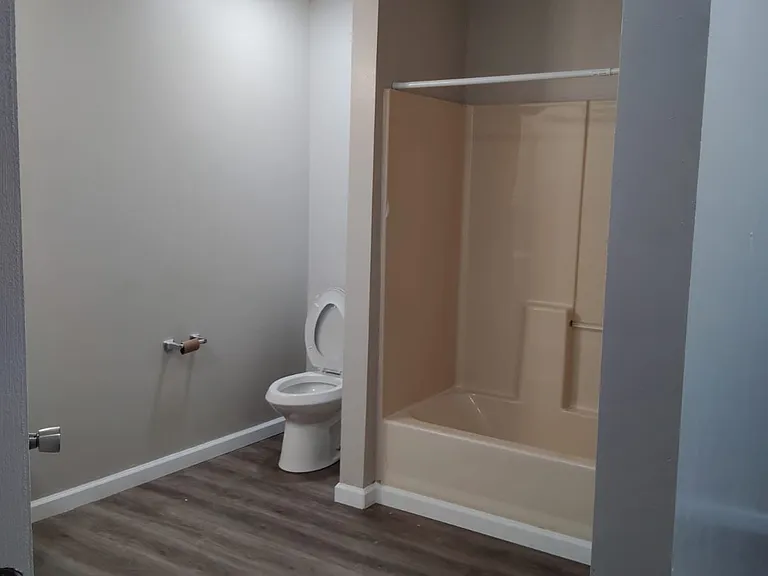 3879 Speedway Cir — Photo 17