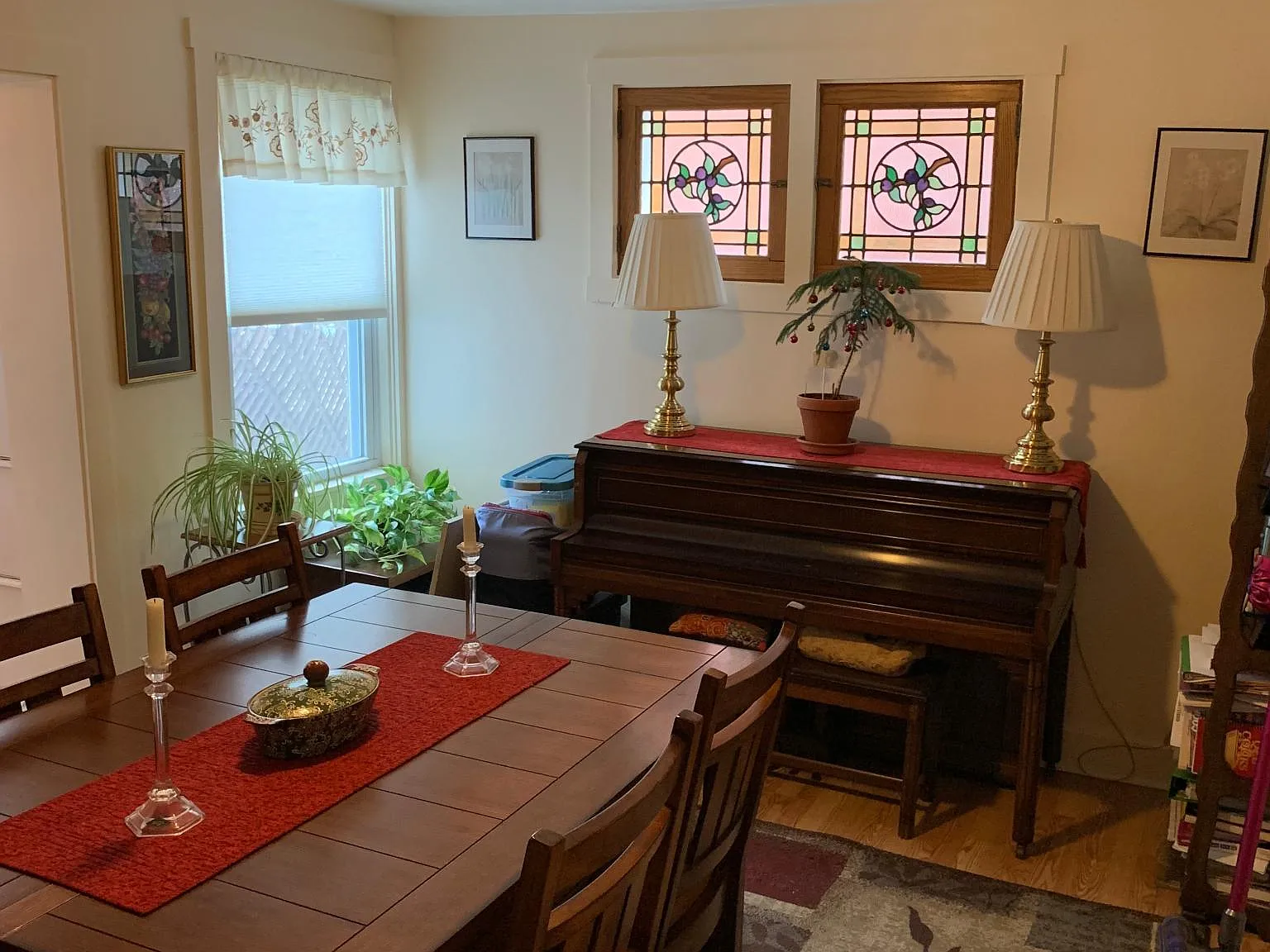 1666 Chislett St — Photo 3
