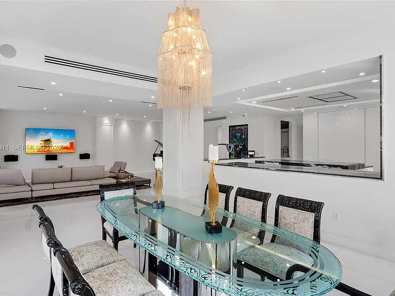 600 Coral Way #2 — Photo 23