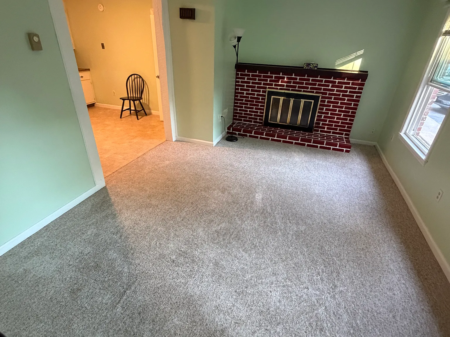 2 bed, 1.5 bath, 1200 sqft, $2,600 — Photo 2
