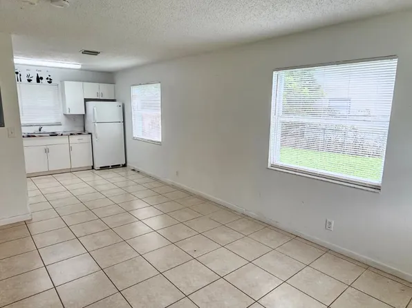 (undisclosed Address), Hollywood, FL 33020