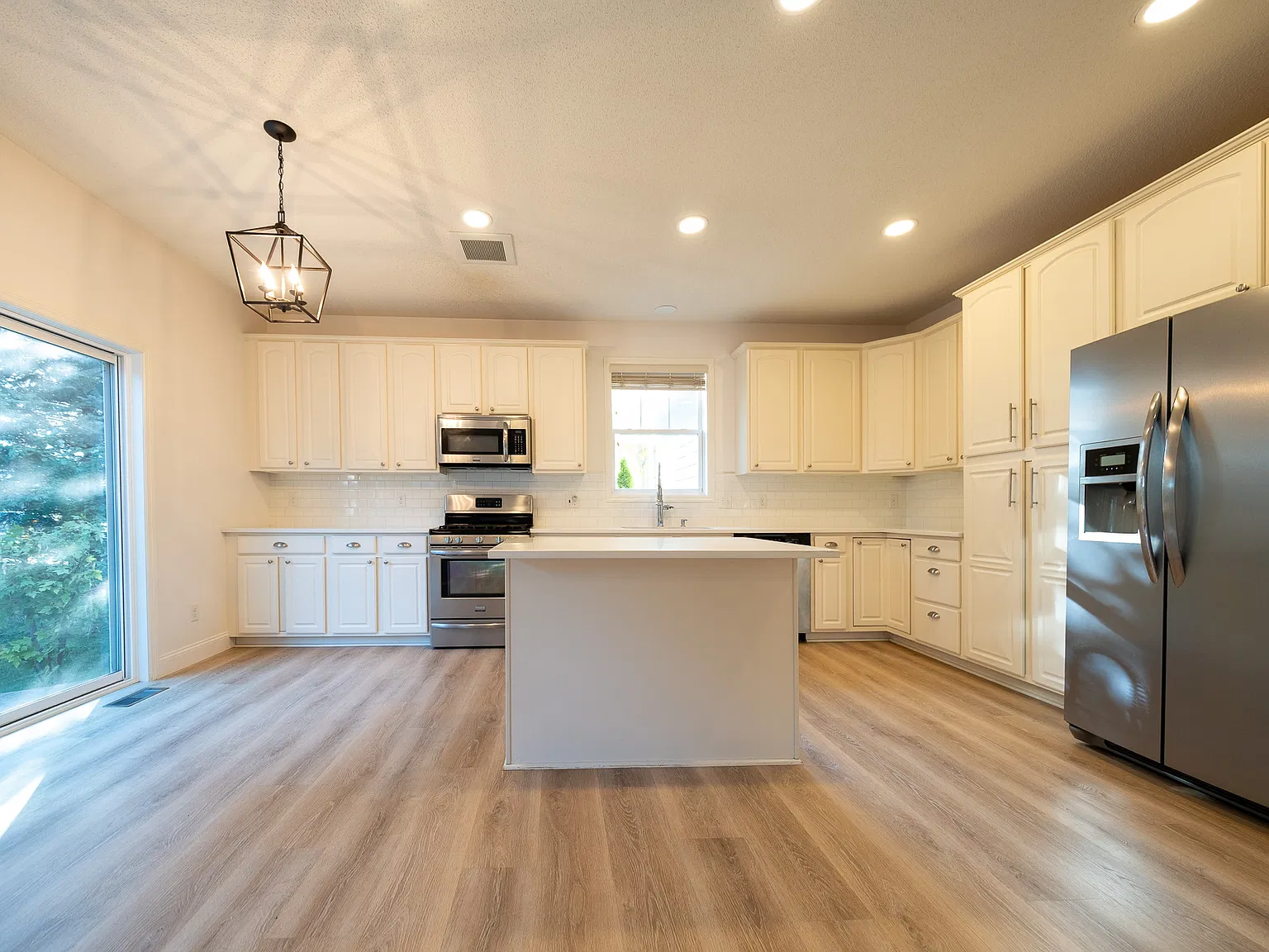 159th Street West, Apple Valley (5014) JP JS1 - 1 — Photo 4