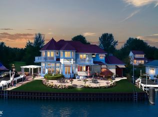 8687 River Rd, Marine City, MI 48039