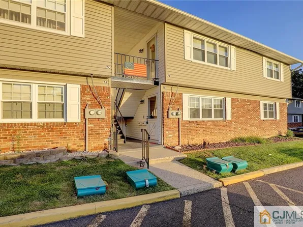 7 Georgia Ct, Matawan, NJ 07747