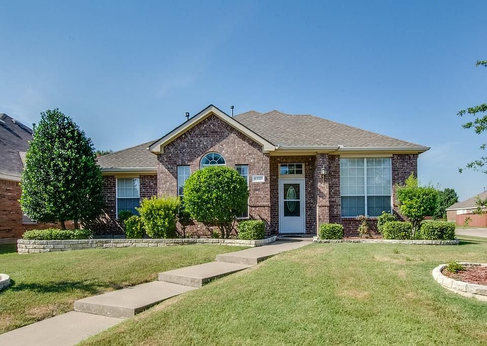 1st image of 6021 White Pine Dr
