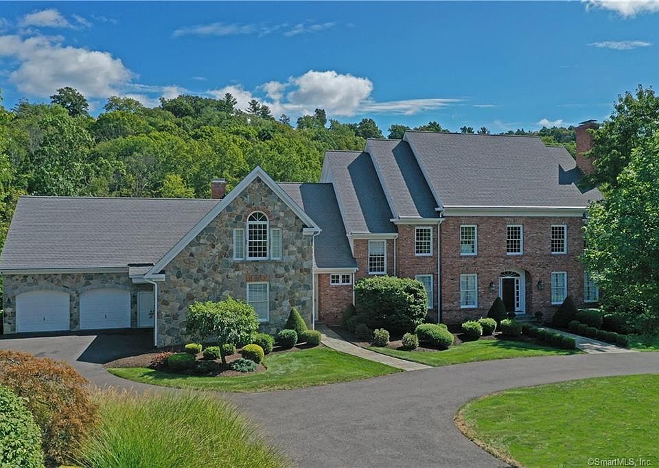 57 Far Hills Dr, Avon, CT 06001 Zillow