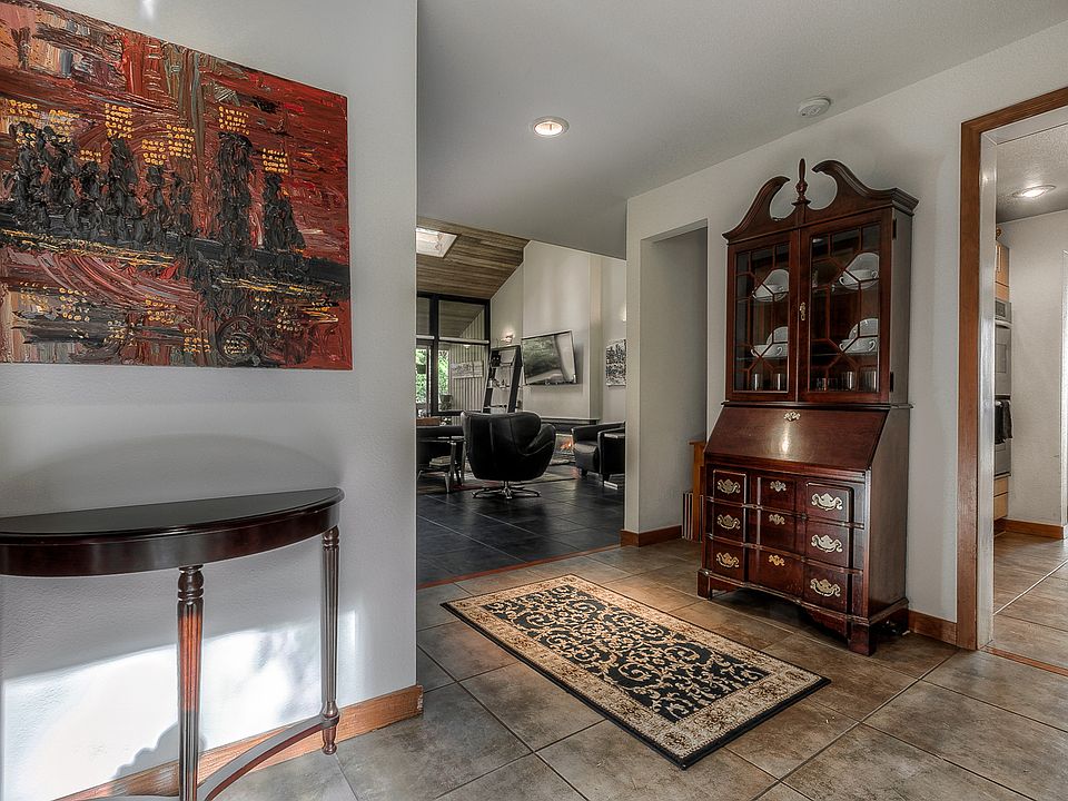 2424 Sahalee Dr W, Sammamish, WA 98074 Zillow