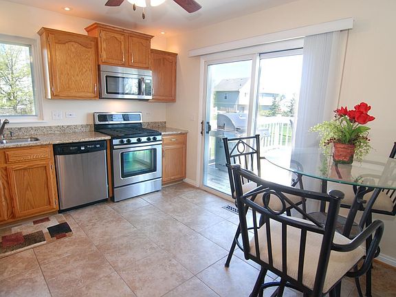 4th image of 15 N Lakewood Ct