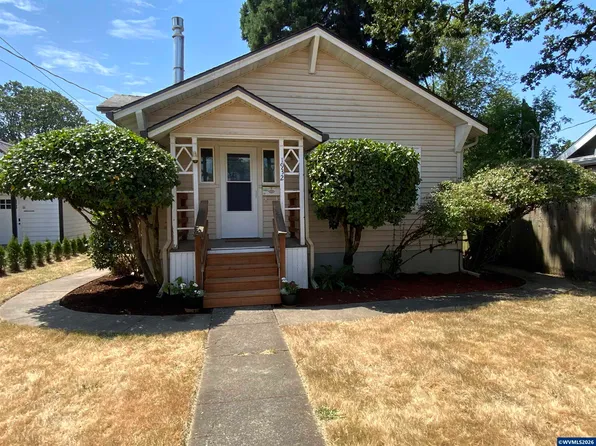 1932 Chemeketa St NE, Salem, OR 97301