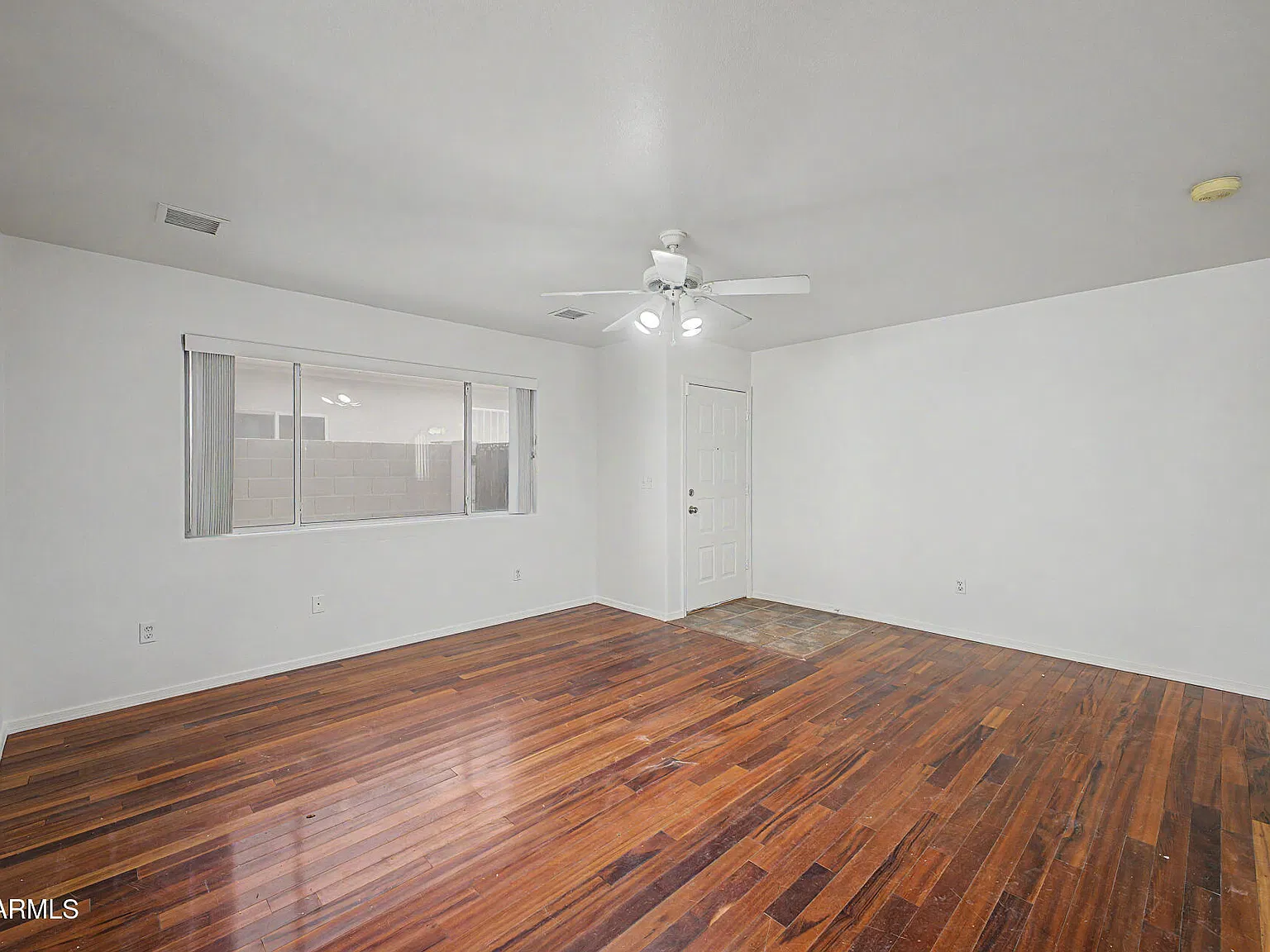 3 bed, 2.0 bath, 1125 sqft, $1,500 — Photo 4