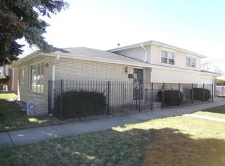 1350 Burnham Ave, Calumet City, IL