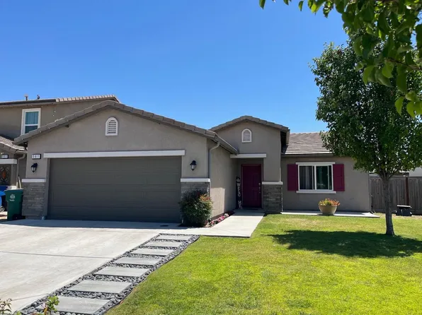561 Fir Ave, Sanger, CA 93657