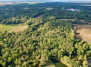 8206 Eakin Grove Rd, Benton, IL 62812