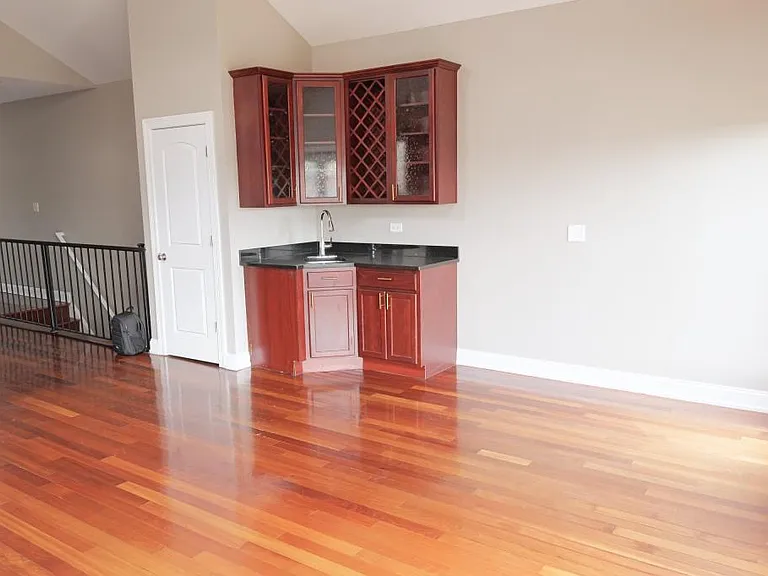 4644 W 63rd St #3 — Photo 4