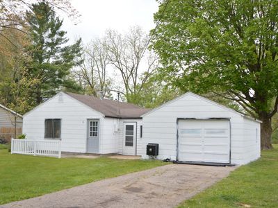 1923 Pleasant Dr, Portage, MI, 49002