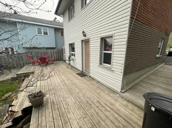 299 Court St N Unit 2, Thunder Bay, ON P7A 4W4