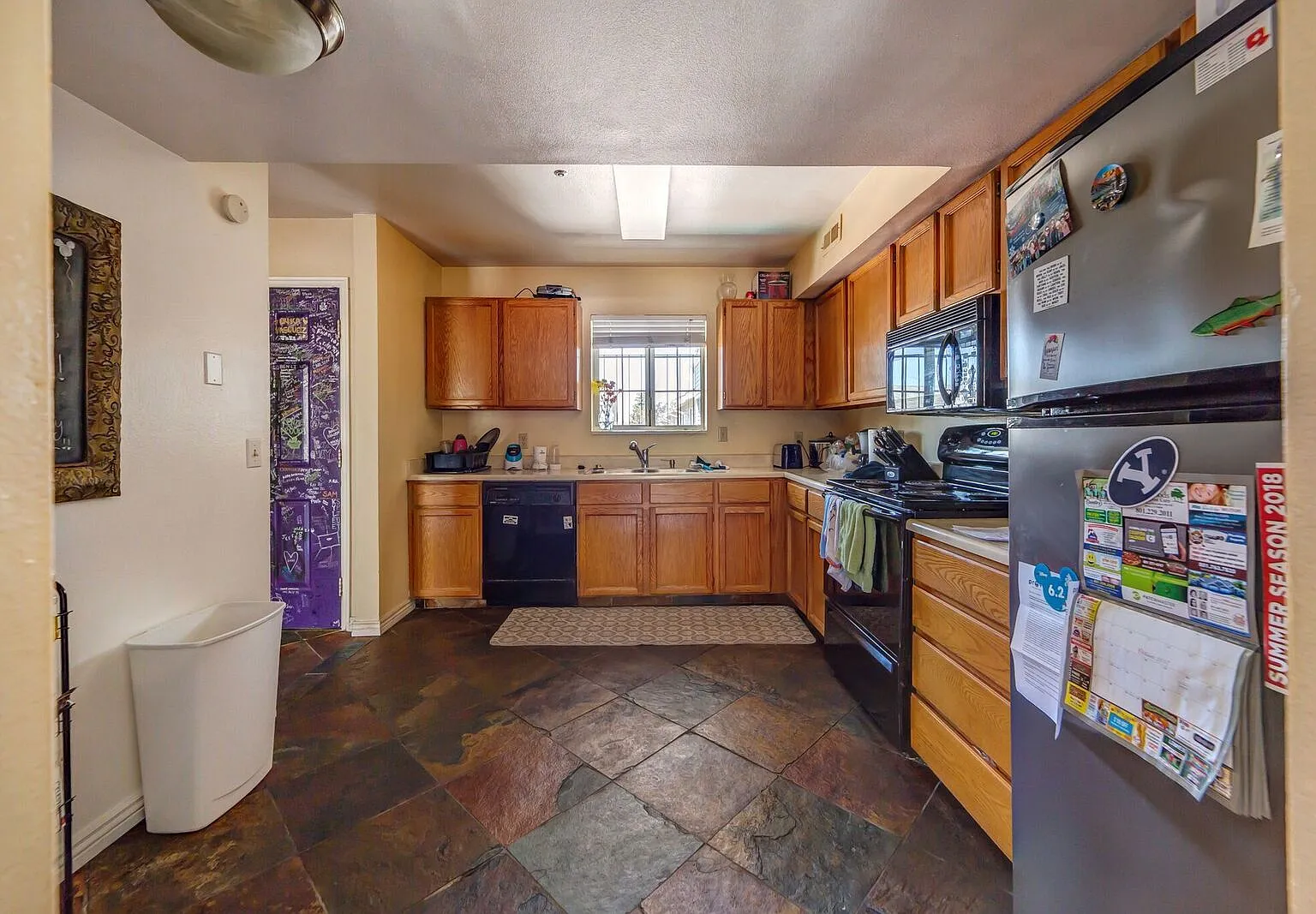 4 bed, 1228 sqft, $599 — Photo 4