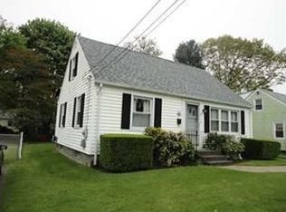 172 Becker Ave, Riverside, RI 02915
