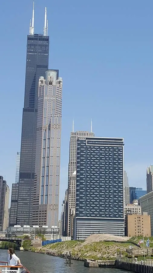 1 bed, 750 sqft, $2,100 — Photo 2