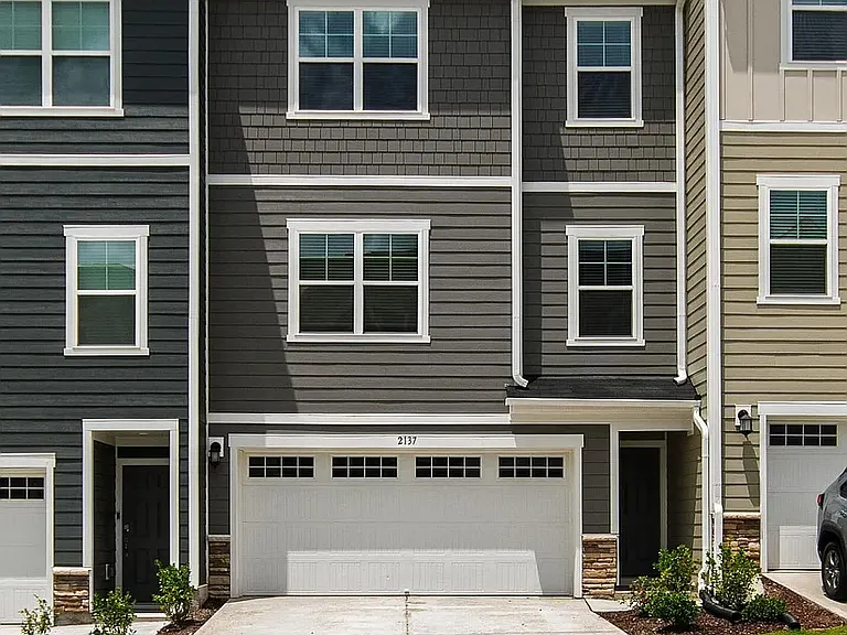 2137 Terrawood Dr — Photo 1