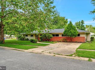 15 Korda Dr, Newark, DE 19713