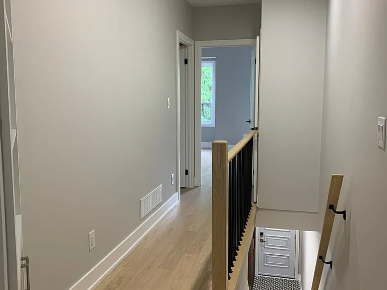 227 Logan Ave — Photo 16
