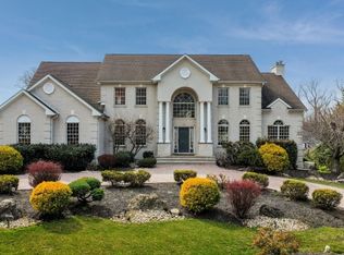 57 Briarwood Dr, Warren Twp., NJ 07059