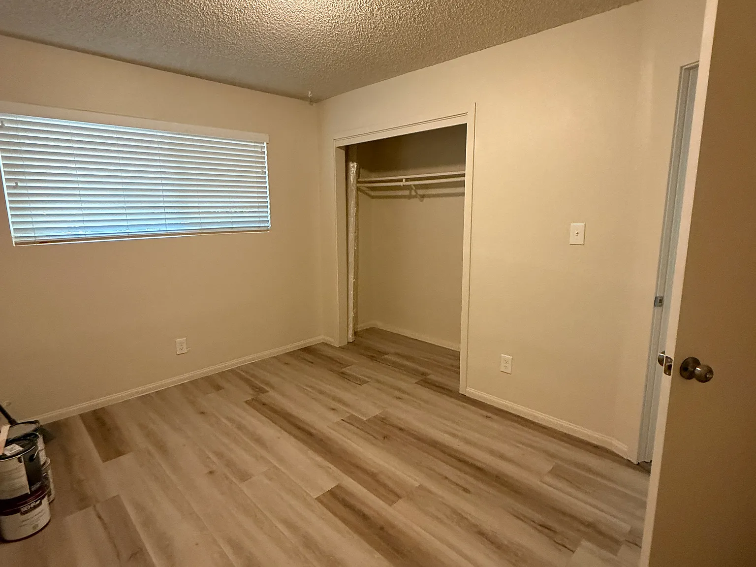 2 bed, 950 sqft, $1,795 — Photo 2