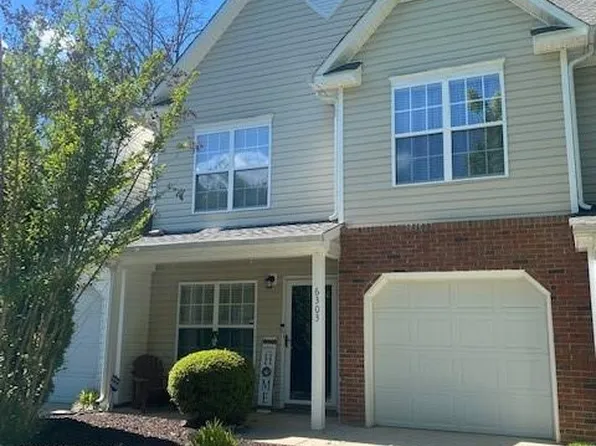 6303 Double Eagle Dr, Whitsett, NC 27377