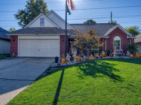 8500 Aster Ln, Evansville, IN 47712