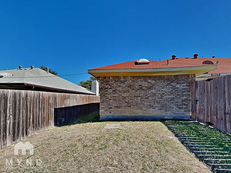 11835 Garden Terrace Dr — Photo 17