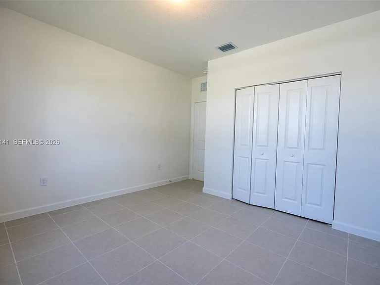 2967 SE 25th Ave — Photo 12