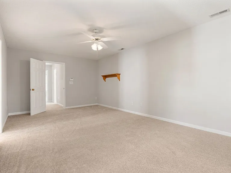 5412 Grand Traverse Dr — Photo 12