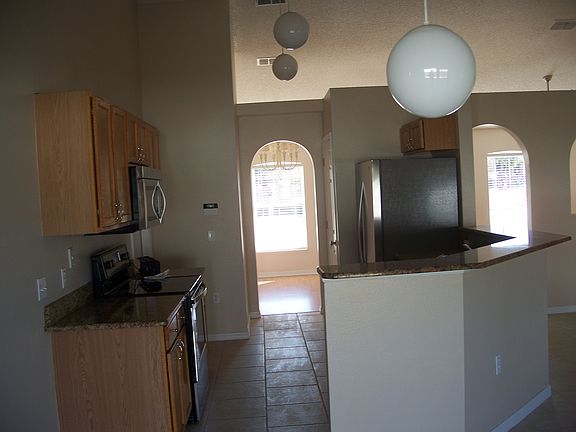 2nd image of 984 Fort Smith Blvd