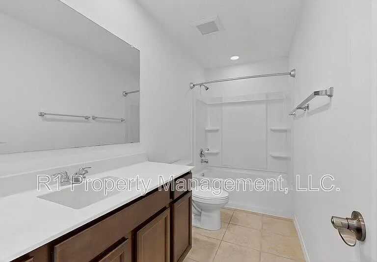 108 Hue St SW — Photo 36