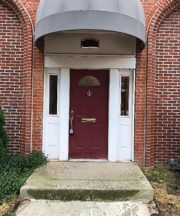 1st image of 1118 Lombard St #1