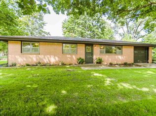 1801 Ranser Rd, Manhattan, KS 66502