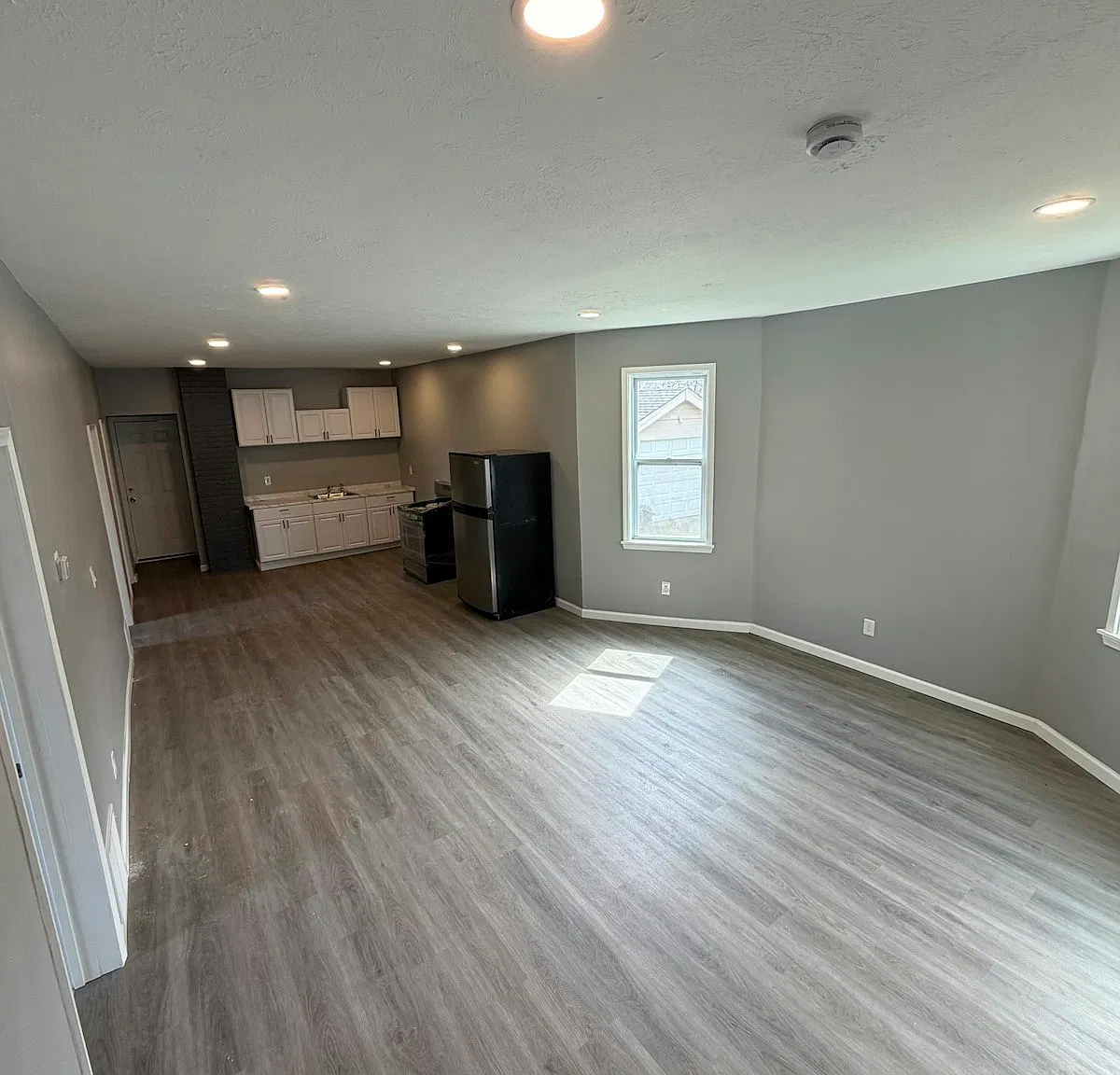 3295 West 44th Street, Unit Lower — Photo 4