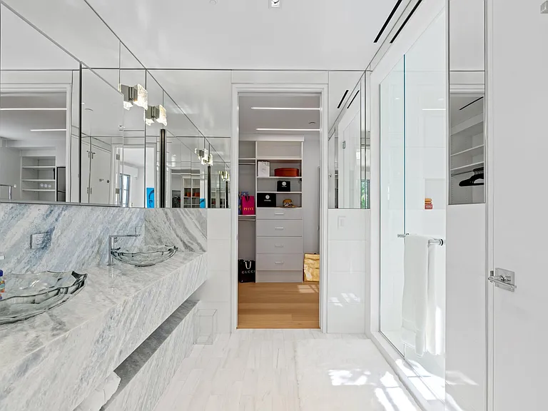 247 Worth Ave #PENTHOUSE — Photo 25
