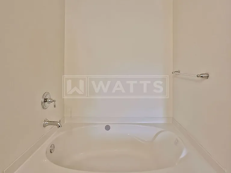 5081 Bella Ct — Photo 17