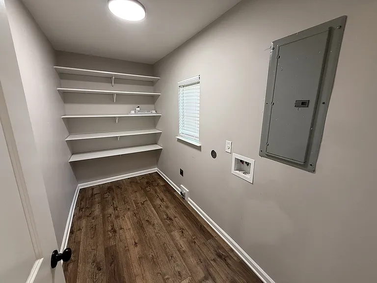 6970 Raleigh Lagrange Dr — Photo 19