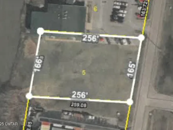 5351 Nika Dr, Humboldt, TN 38343