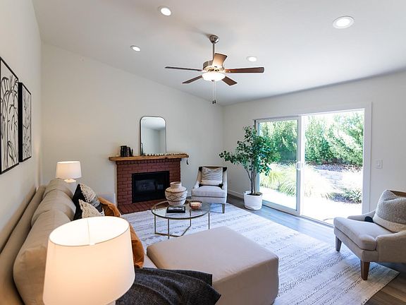 5th image of 1835 Bancroft Drive