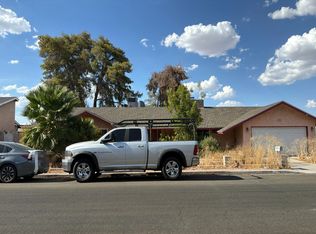 4570 E Saint Louis Ave, Las Vegas, NV 89104
