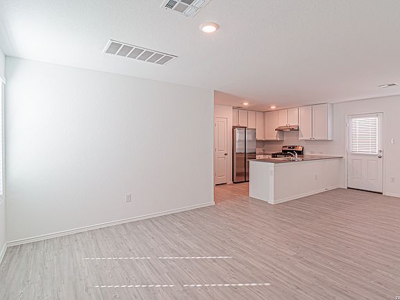 2nd image of 7703 Chancery Gate